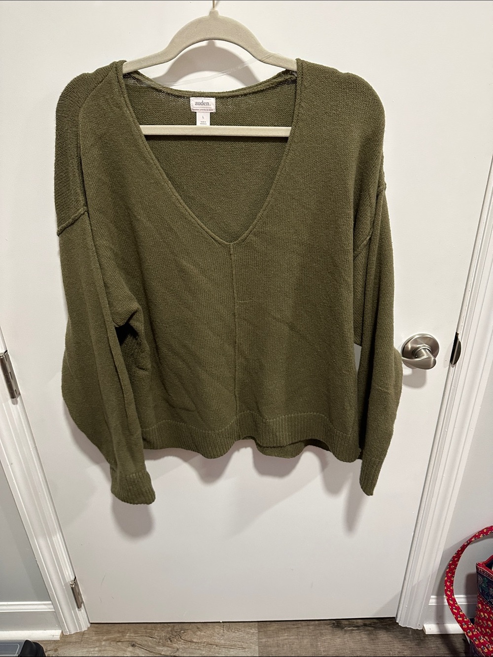 Auden Olive Green V-Neck Knit Sweater